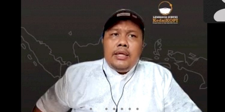 Pendiri Lembaga Survei KedaiKOPI Hendri Satrio/Repro