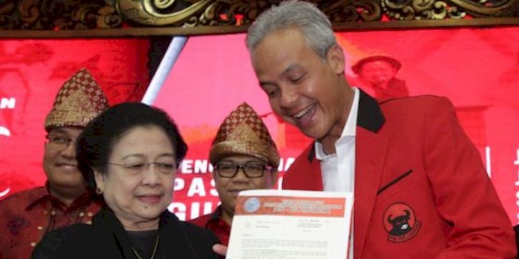 Ketua Umum PDI Perjuangan Megawati Soekarnoputri dan Gubernur Jawa Tengah Ganjar Pranowo/Net