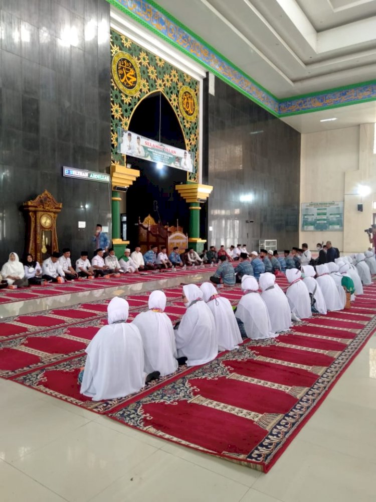 Persiapan keberangkatan CJH Lebong di Masjid Agung Sultan Abdullah/RMOLBengkulu