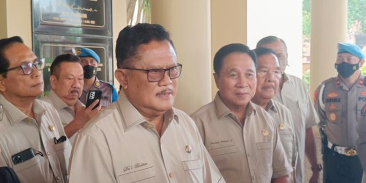Mantan Kapolri menyambangi Kapolri Jenderal Listyo Sigit Prabowo di Mabes Polri/Net