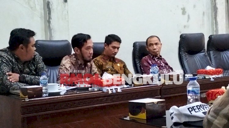 Kabid Cipta Karya, Mast Irwan di Gedung DPRD Lebong, Kamis (23/11)/RMOLBengkulu