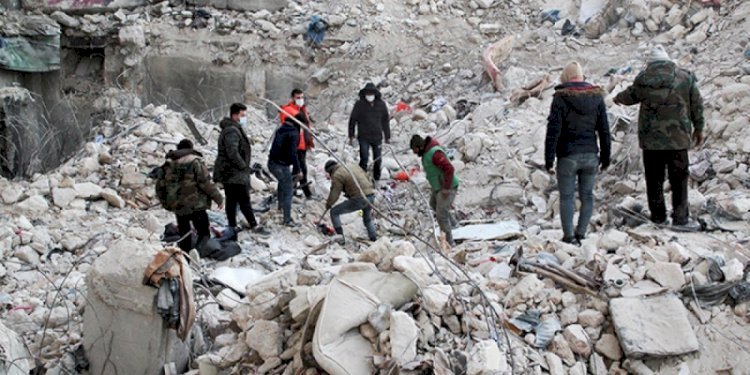 Puing-puing bangunan yang hancur akibat gempa yang mengguncang Turki dan Suriah/Net