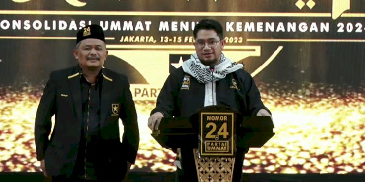 Ketua Umum Partai Ummat, Ridho Rahmadi saat penutupan acara Rakernas Perdana Partai Ummat di Asrama Haji, Pondok Gede, Jakarta Timur, Rabu (15/2)/Repro
