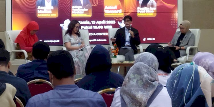 Anggota KPU RI, August Mellaz dalam acara diskusi bertajuk “Urgensi Pengaturan Kampanye di Media Sosial dan Literasi Digital pada Pemilu 2024”, di Kantor KPU RI, Jakarta Pusat, Kamis (13/4)/RMOL