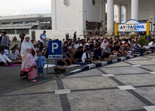 Pengamanan salat Idul Fitri fi Masjid At-Taqwa di Kota Bengkulu/Ist