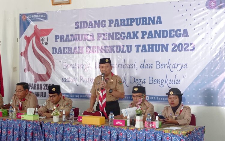 Ketua Kwarda 07 Bengkulu Kakak Hamka Sabri saat membuka sidang paripurna Pramuka Penegak Pandega/RMOLBengkulu