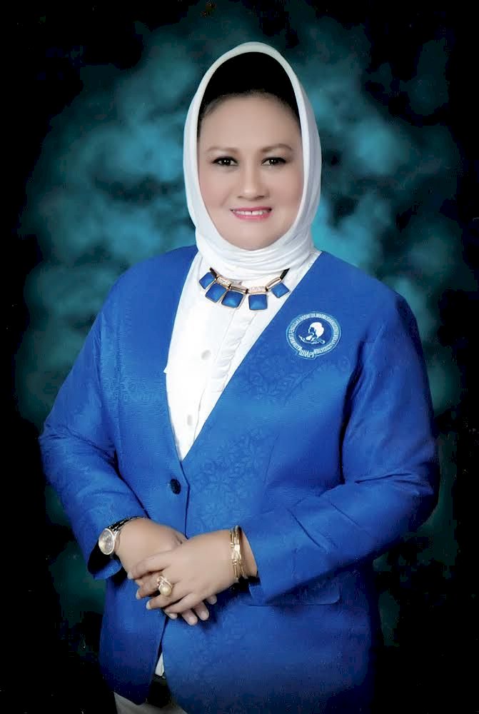 Ketua Umum IWPI Provinsi Bengkulu, Trisna Anggraini S. Up, MM