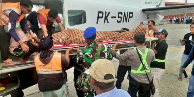 Jenazah korban penembakan oleh Kelompok Kriminal Bersenjata (KKB) di Nduga diterbangkan menuju Kabupaten Mimika, Papua Tengah/Ist