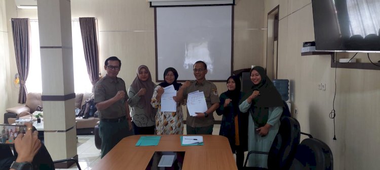 Penandatangan Kegiatan Penanaman UPSA (Usaha Pelestarian Sumberdaya Alam) oleh BPDAS Ketahun dengan  Kelompok Perempuan Tani Hutan (KPTH) Tanjung Heran Maju.