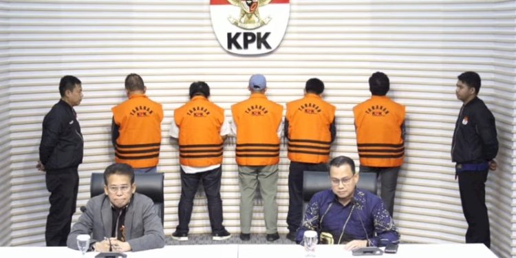 Lima dari sebelas orang yang terjaring tangkap tangan di Kalimantan Timur ditetapkan sebagai tersangka oleh KPK/Repro