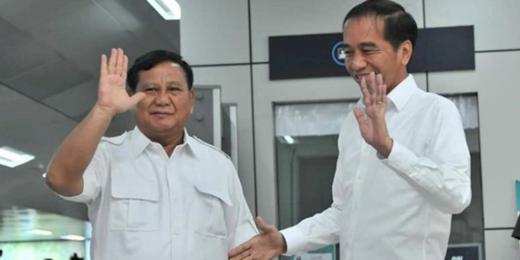 Presiden Joko Widodo bersama Prabowo Subianto/Net
