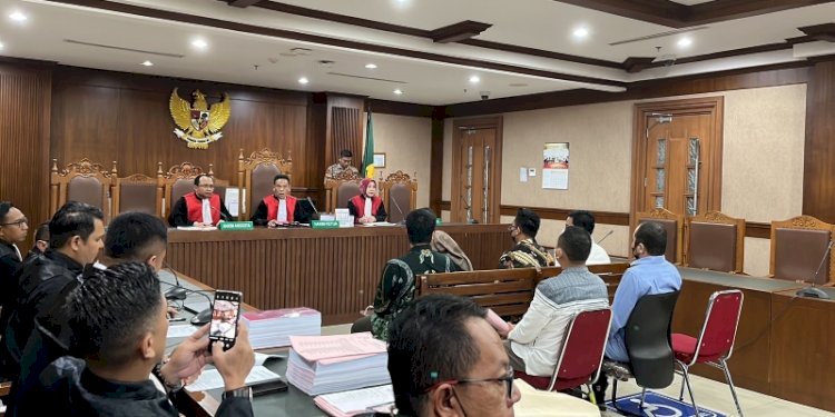 Sidang perdana kasus pemalsuan data pemilih di Kuala Lumpur, Malaysia, di Pengadilan Negeri Jakarta Pusat (PN Jakpus), Jakarta Pusat, Rabu (13/3)/RMOL  