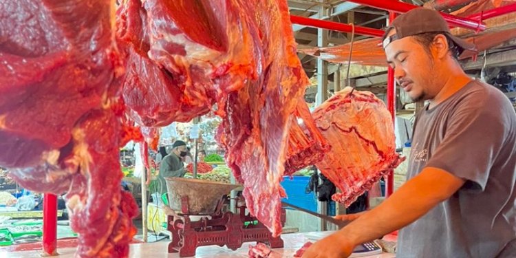 Penjual daging di Pasar Parung/RMOL